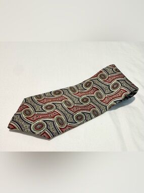 Eagle Shirt makers 100% Silk Red/Green/Blue Paisley Power Tie